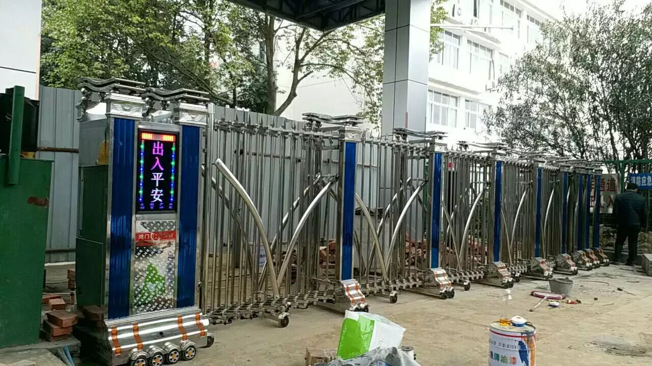 驻马店驻马店四川绵阳市飞机场伸缩门